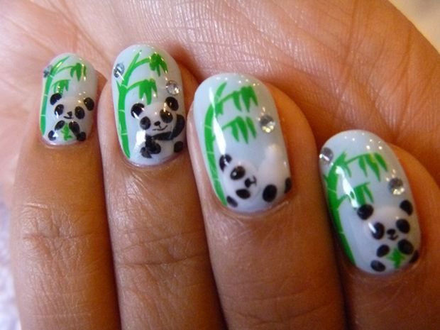 Дизайн «Панда» на коротких ногтях