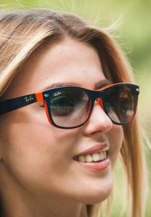 Преимущества очков RAY BAN WAYFARER