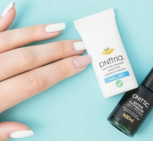 The Best Products for Brittle and Peeling Nails: A Friendly Guide to Stronger, Healthier Nails