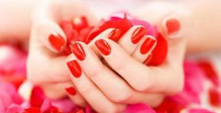 Ученые: косметические лаки вредят женскому здоровью