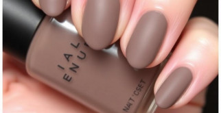Matte Nägel: Ein moderner Look, der Eleganz und Coolness verbindet