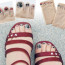 Японская новинка — носочки с педикюром