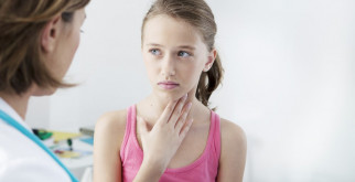 Лечение острой формы воспаления горла у детей