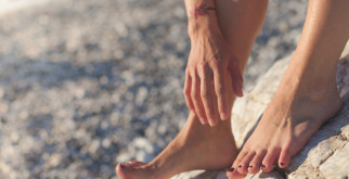 Что лечит подолог?