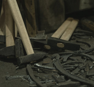 Вывоз металлолома: как избавиться от ненужных вещей и заработать