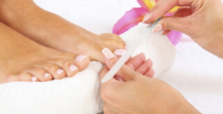 Как часто нужно делать педикюр здоровым людям